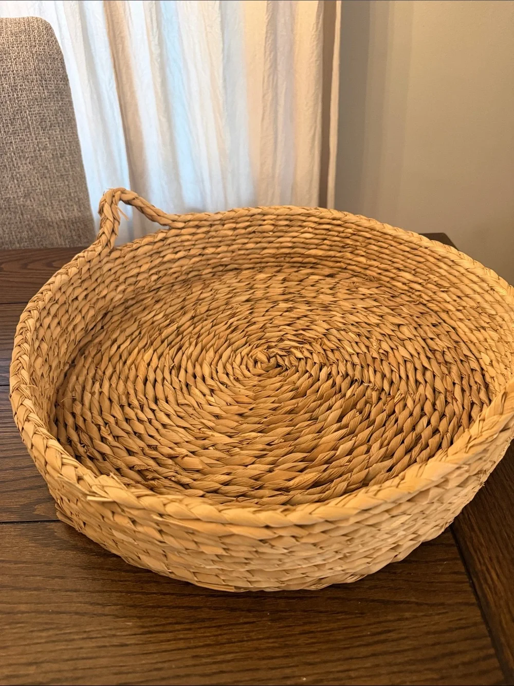 Better Homes And Gardens Woven Seagrass Serving Tray in Natural